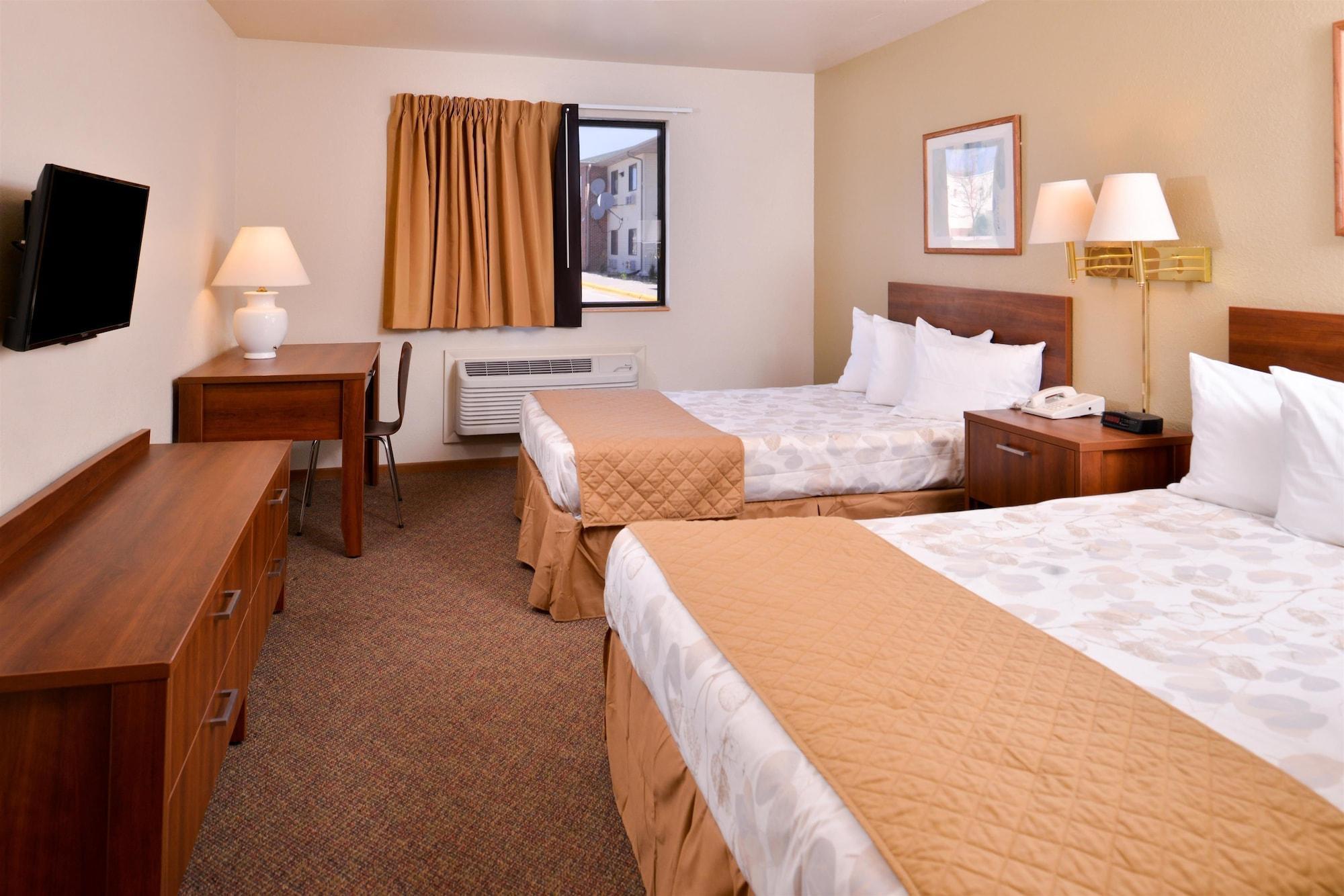 Americas Best Value Inn Missouri Valley Exterior photo