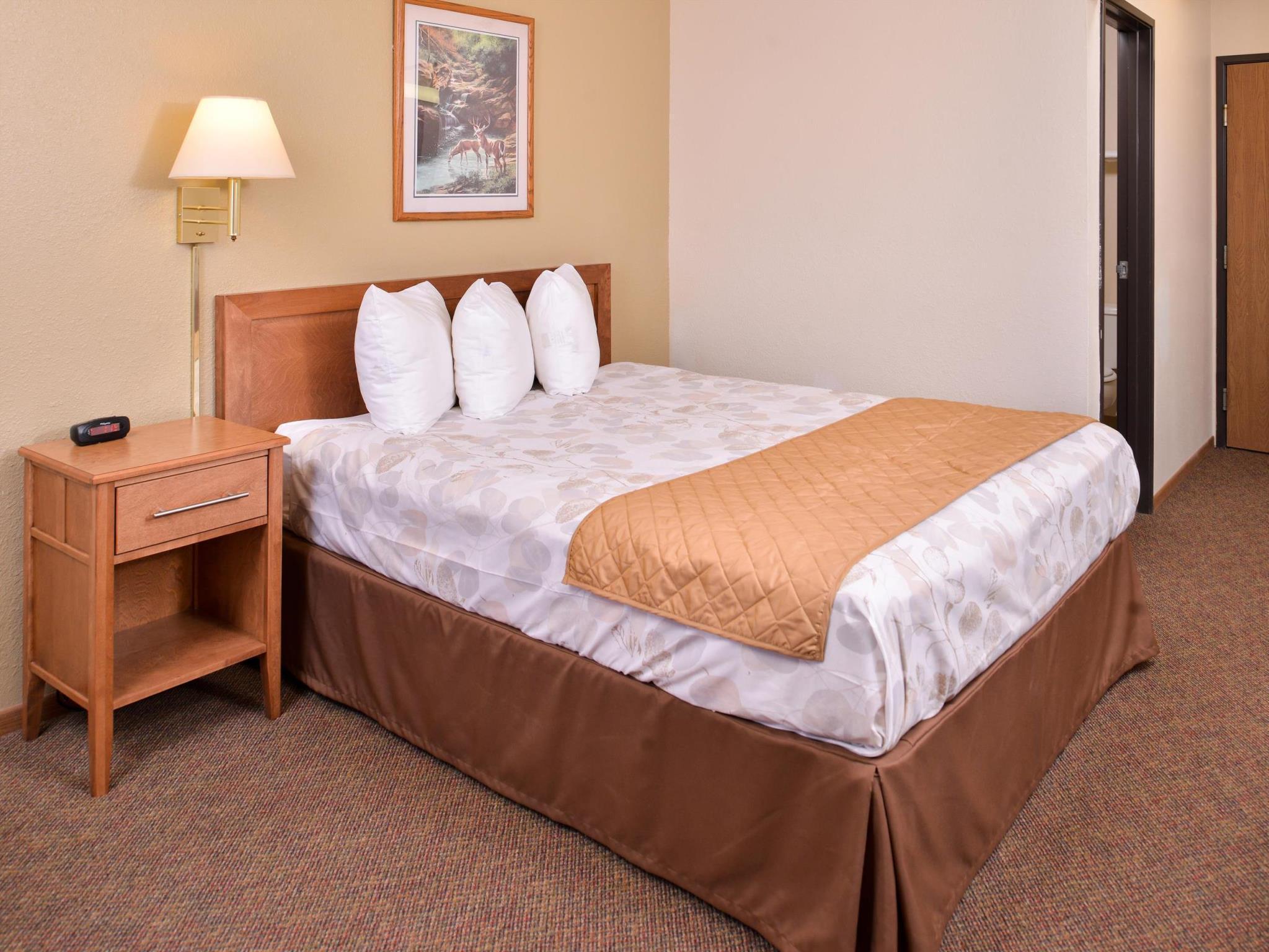 Americas Best Value Inn Missouri Valley Exterior photo